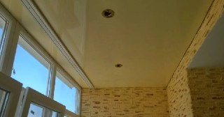Натяжной потолок на балкон Таганрог, цена 6246 руб.